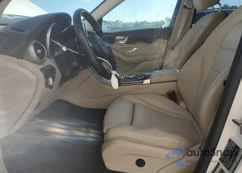 2018 Mercedes-Benz Glc 300 z USA, uszkodzony, nr VIN WDC0G4JB8JV080858